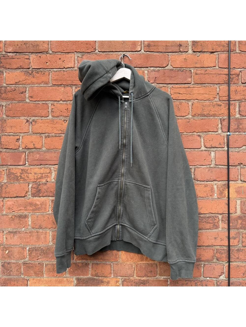 flint and tinder zip up hoodie XL/XXL